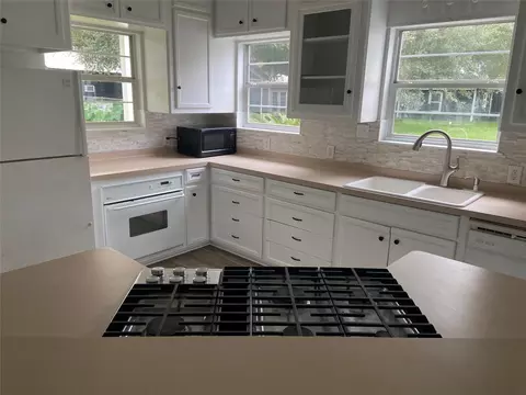 Kitchen - 20515 Kickapoo Rd, Waller, TX 77484 photo 1 of 3