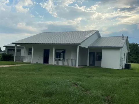 Exterior - 20515 Kickapoo Rd, Waller, TX 77484 photo 6 of 13