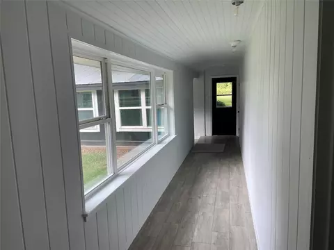 Entry Way - 20515 Kickapoo Rd, Waller, TX 77484 photo 1 of 5