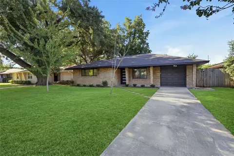 4709 Nina Lee Ln, Houston, TX 77092
