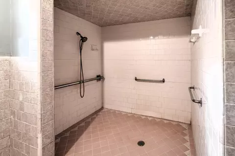 Bath - 17427 W Strack Dr, Spring, TX 77379 photo 3 of 4