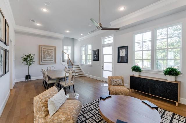 11053 Chatterton Dr, Houston, TX 77043