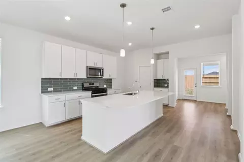 17315 Remington Meadows St, Waller, TX 77484