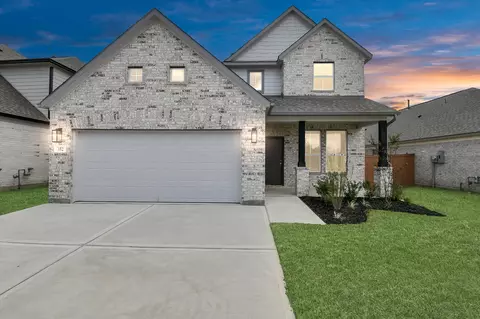 352 Ice Shore Trl, Dayton, TX 77535