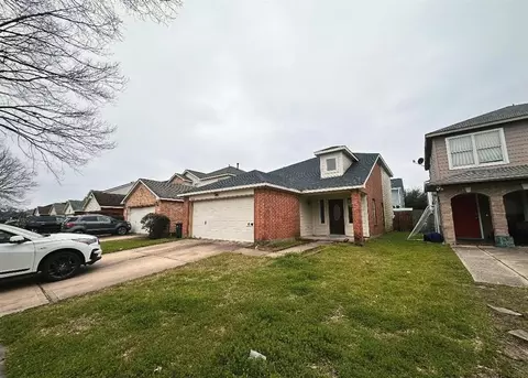 9038 Iron Springs Dr, Houston, TX 77034