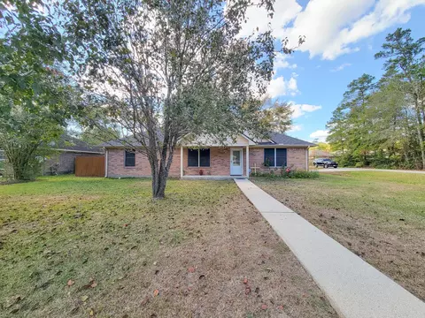 1000 Shell Ave, Cleveland, TX 77327