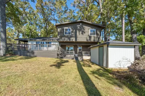 Exterior - 284 Hackberry St, Trinity, TX 75862 photo 5 of 6