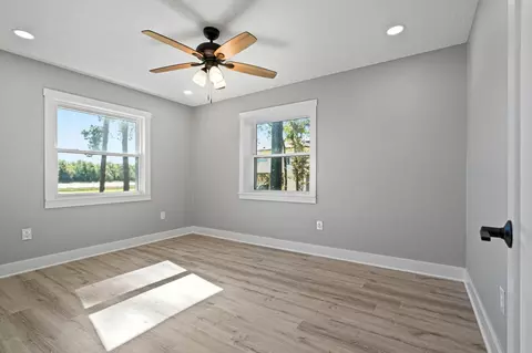 Bedroom - 284 Hackberry St, Trinity, TX 75862 photo 4 of 6