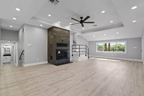 Living - 284 Hackberry St, Trinity, TX 75862 photo 1 of 3