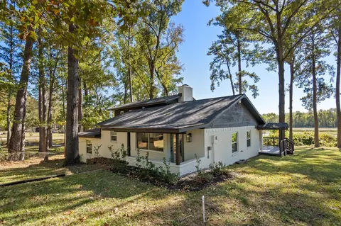Exterior - 284 Hackberry St, Trinity, TX 75862 photo 2 of 6