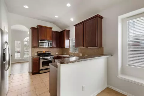 Kitchen - 3111 Clover Trace Dr, Spring, TX 77386 photo 2 of 5