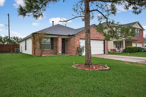 919 Wild Cotton Rd, Rosenberg, TX 77471