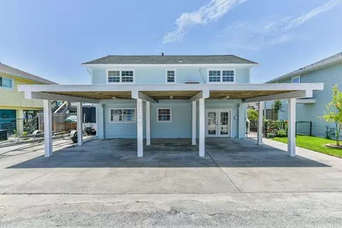 1126 Redfish St, Bayou Vista, TX 77563