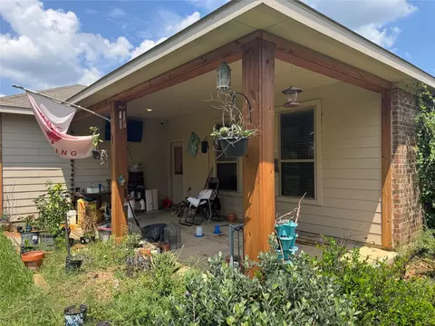 Exterior - 6169 White Oak Leaf Loop, Conroe, TX 77303 photo 6 of 6