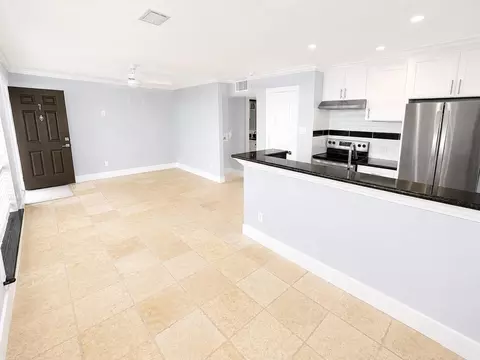 8118 Albacore Dr #7, Houston, TX 77074