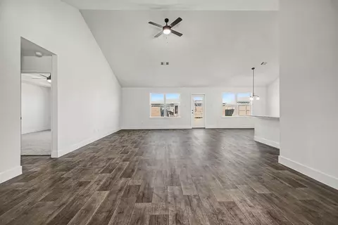 Living - 720 Greystone Ln, Angleton, TX 77515 photo 1 of 4
