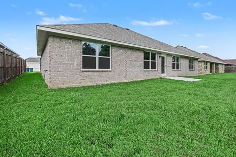 Exterior - 720 Greystone Ln, Angleton, TX 77515 photo 5 of 5