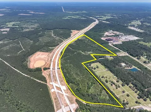 17 Union Springs Rd, Corrigan, TX 75939