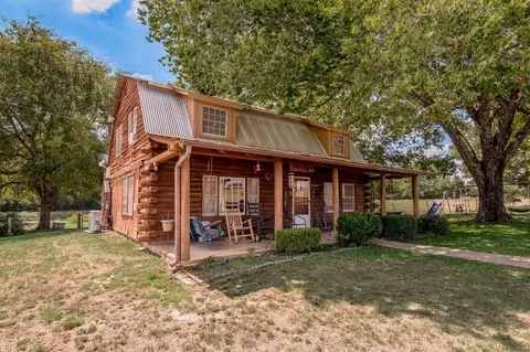 514 County Road 1835, Crockett, TX 75835