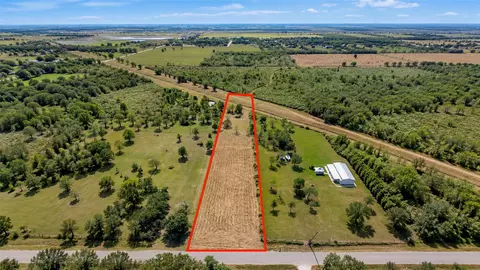 1824 County Road 382, Rosharon, TX 77583