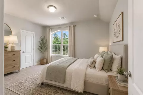 Bedroom - 135 Teralyn Grove Loop, Willis, TX 77318 photo 7 of 10