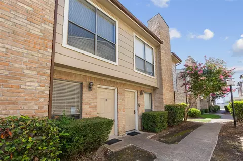 2100 Wilcrest Dr #130, Houston, TX 77042