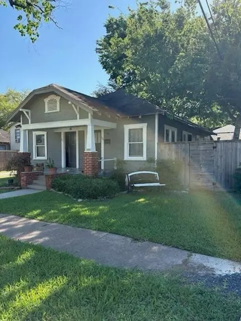 1321 Beverly St, Houston, TX 77008