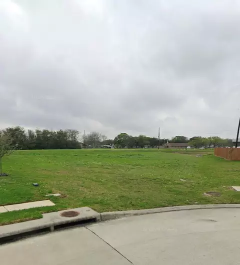13503 Red Bloom Cir, Mont Belvieu, TX 77535