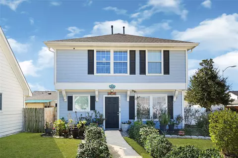 19518 Green Chase Ln, Houston, TX 77073
