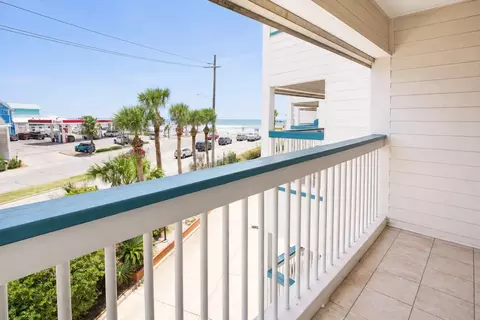 6102 Seawall Blvd #213, Galveston, TX 77551