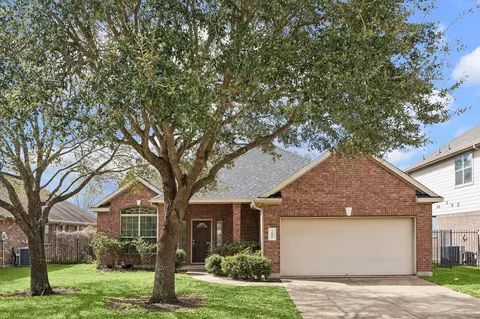 7806 Summer Night Ln, Rosenberg, TX 77469