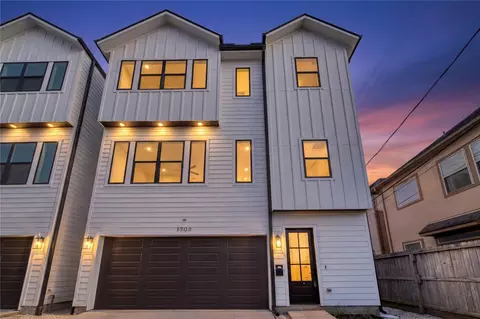 1908 Wheeler St, Houston, TX 77004