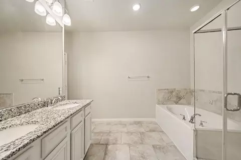 Bath - 24554 Grayson Falls Ln, Spring, TX 77389 photo 1 of 4