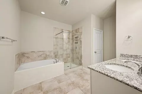Bath - 24554 Grayson Falls Ln, Spring, TX 77389 photo 2 of 4