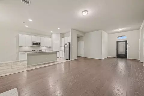 Living - 24554 Grayson Falls Ln, Spring, TX 77389 photo 2 of 2