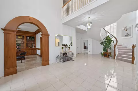 Entry Way - 17315 Rothko Ln, Spring, TX 77379 photo 2 of 4
