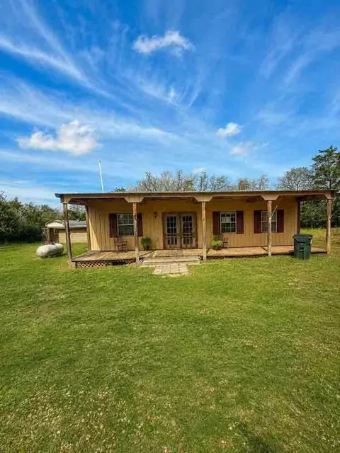 1007 Private Road 2002, Paige, TX 78659