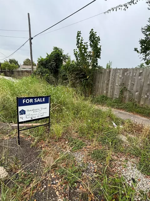 3726 Parker Rd, Houston, TX 77093