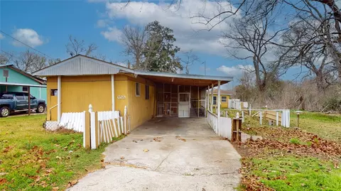 619 Confederate St, Liberty, TX 77575