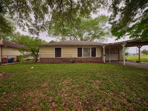 1116 Tobola St, Rosenberg, TX 77471
