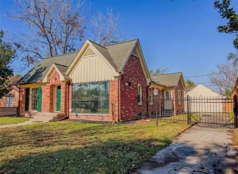 6607 Fairfield St, Houston, TX 77023