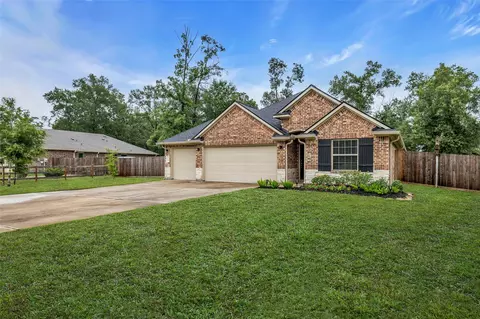 9199 White Tail Dr, Conroe, TX 77303 photo 3
