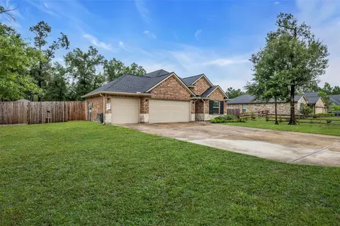 9199 White Tail Dr, Conroe, TX 77303 photo 4