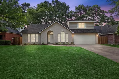 2215 Rolling Glen Dr, Spring, TX 77373 photo 1