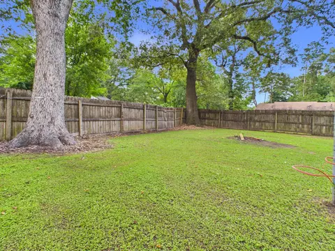 475 Jones Rd, New Waverly, TX 77358