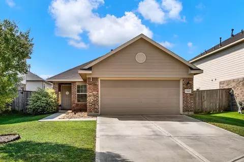 1363 Winding Willow Dr, Pinehurst, TX 77362 photo 1