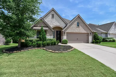 8133 Tyrell Heights Dr, Magnolia, TX 77354
