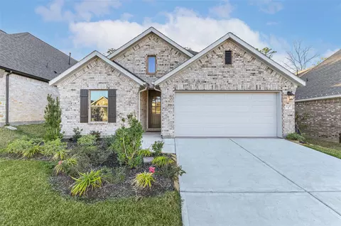 1337 Lakeside Creek Rd, Magnolia, TX 77354
