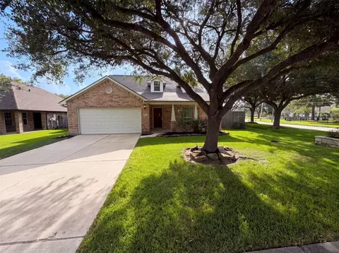 1028 Rio Grande St, League City, TX 77573