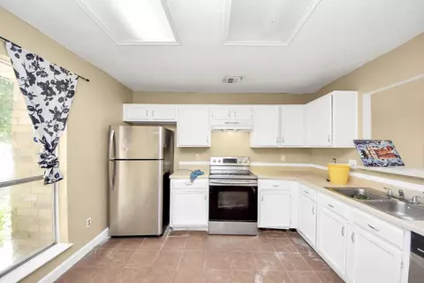 Kitchen - 4019 Adonis Dr, Spring, TX 77373 photo 1 of 5